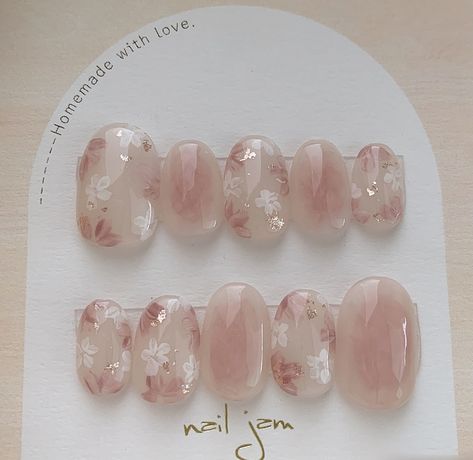 Minimal Nails Art, Makeup Nails Designs, Art Deco Nails, Hello Nails, Diy Acrylic Nails, Cute Nail Art Designs, Nail Polish Art, Blush Nails, Pretty Nail Art Designs