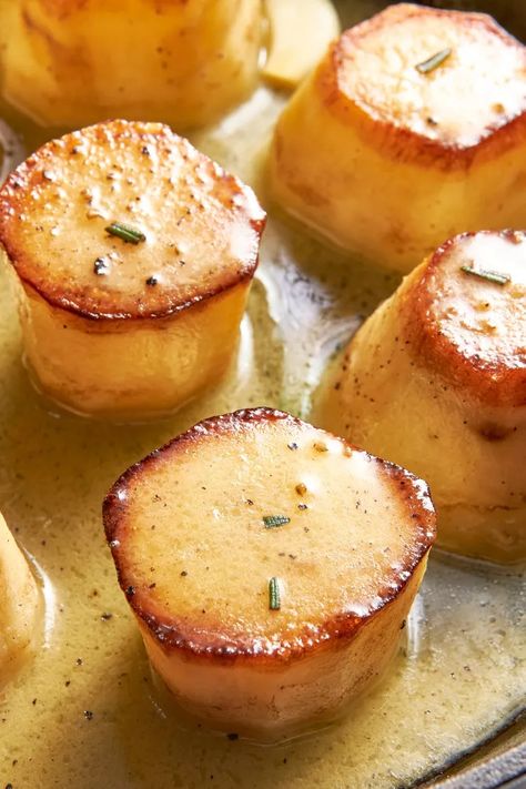 Fondant Potatoes (Melting Potatoes) Recipe Dutches Potatoes Recipe, Mini Potato Appetizers, Fondant Sweet Potatoes, Duchess Potatoes Recipe, Drunken Potatoes, Baby Dutch Yellow Potatoes Recipes, Potatoes Fondant, Melted Potatoes, Yellow Potatoes Recipes