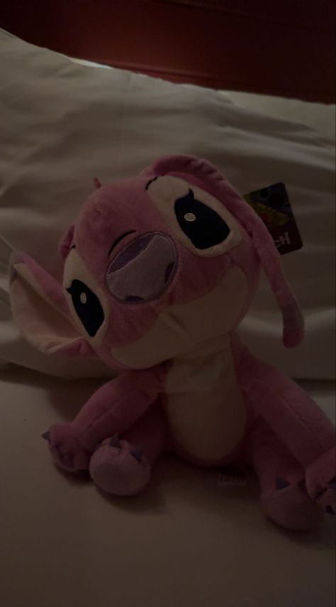 Stitch Pink Aesthetic, Pink Stitch Plush, Stuffed Animals Aesthetic, Stitch Teddy Bear, Pink Plushie, Plushies Aesthetic, Stitch Teddy, Angel Stitch, Iphone Wallpaper Violet