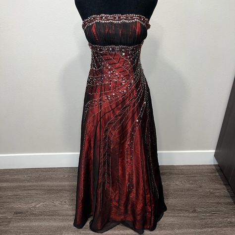 Red Y2k Prom Dress, Y2k Prom Dress, Goth Prom, Bubble Goth, Y2k Prom, Silver Prom Dress, Health Goth, Red Y2k, Red Black Dress