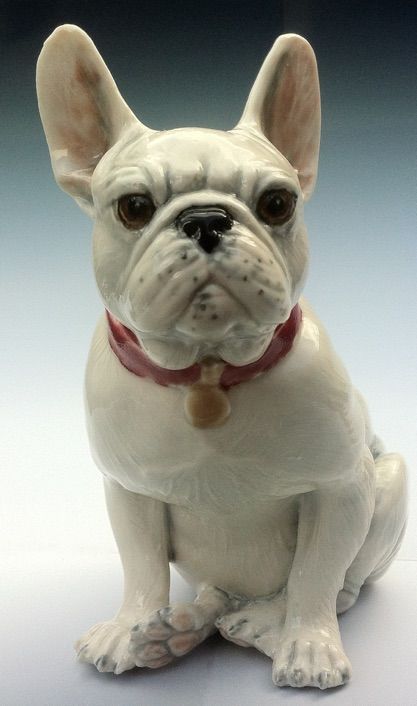 Bulldog Sculpture, Ceramic Sculpture Figurative, French Bulldog Art, Polymer Clay Animals, Dog Crafts, Dog Sculpture, Clay Animals, Dog Eyes, Clay Figures