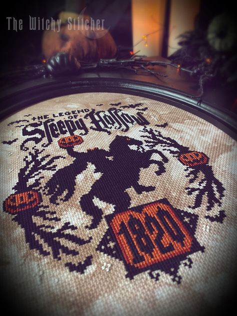 Witchy Stitcher, Sleepy Hollow Headless Horseman, Halloween Horse, Stitch Box, The Legend Of Sleepy Hollow, Legend Of Sleepy Hollow, Halloween Cross Stitch Patterns, Headless Horseman, Halloween Cross Stitches