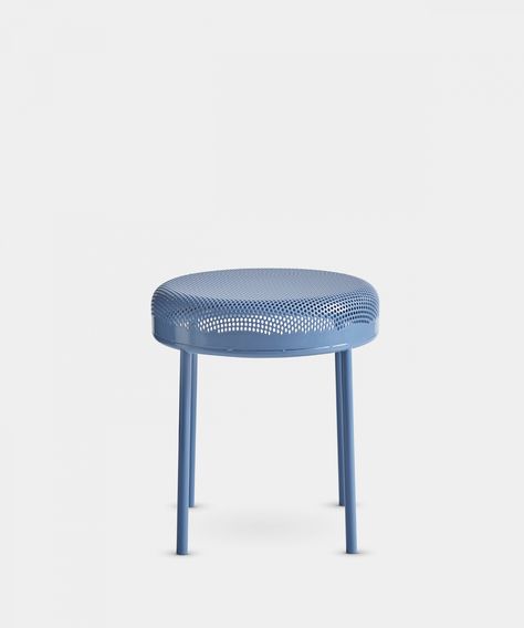 A minimalist, metal stool with a perforated seat. In steel with a powder-coated blue finish. Inspired by bar stools in British pubs (check out the over-sized seat, usually upholstered). Dimma Chair by Alexander Lervik for Tingest. Steel Stool, Designer Bar Stools, Futuristic Furniture, Metal Stool, Art Chair, Furnishings Design, Minimalist Furniture, Stool Design, Plywood Furniture