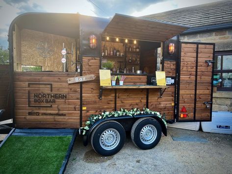 Northern Box Bar - Mobile Bars West Yorkshire Rustic Mobile Bar, Horse Trailer Bar, Horsebox Bar, Camper Bar, Prosecco Van, Trailer Bar, Mobile Cocktail Bar, Bar Mobile, Mobile Bars