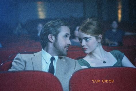 la la land Lala Land Stills, La La Land Widget, La La Land Screencaps, Lalaland Matching Pfp, La La Land Matching Pfp, Movie Behind The Scenes Aesthetic, La La Land Pfp, La La Land Painting, Lala Land Aesthetic