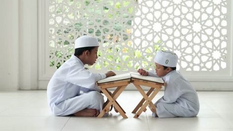 How to teach kids Quran-part 1 - Primary Ilm Muhammad Rasulullah, Teaching Degree, Teaching Profession, Quran Translation, How To Teach Kids, Online Quran, Online Teachers, Learn Quran, Quran Recitation