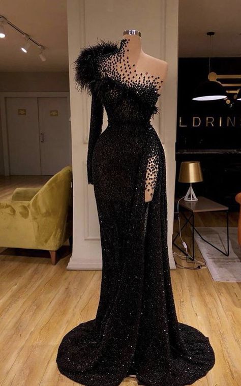 Matric Dance Dresses, Dinner Gowns, Dinner Dress Classy, Classy Prom Dresses, Elegant Dresses Classy, Glamour Dress, Black Prom Dress, Prom Dress Inspiration, Pretty Prom Dresses