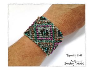 Tapestry Cuff Seed Bead Jewelry Tutorials, Beading Stitches, Culture Jewelry, Jewelry Beauty, Bead Crochet Patterns, Pendant Tutorial, Bead Embroidery Patterns, Bead Weaving Patterns, Beaded Jewelry Tutorials