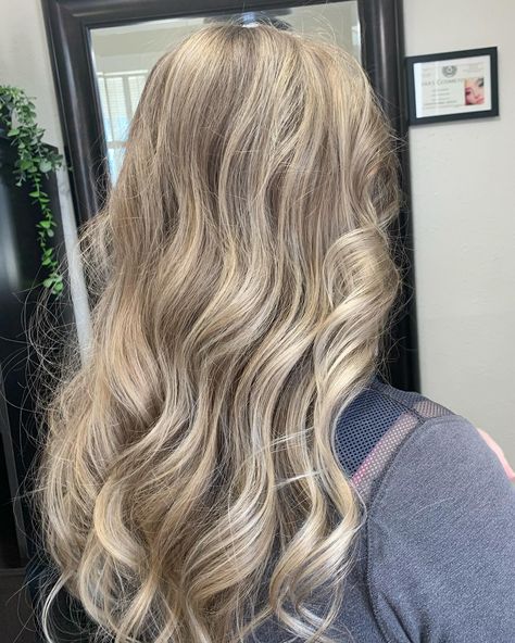 💅🏻⭐️🧖🏼‍♀️🎀 Haircut + Partial highlight + with chunky low lights + root smudge + Toner! I’ve been doing Courtney’s hair for my entire career and I love her so much and we have come up with this look and it works so well when it grows out it looks so natural, low maintenance and Prefect for her busy life!😘 #ilovemyclients #iloveblondes #blondeswithblueeyes #blondeshavemorefun #blondespecialists #blondehair #blondehighlights #blondebombshell #blondedimensions #blondewithrootsmudge #lowlight... Root Smudge, Partial Highlights, I Love Her So Much, Love Her So Much, Blonde Bombshell, I Love Her, Grow Out, Busy Life, Blonde Highlights