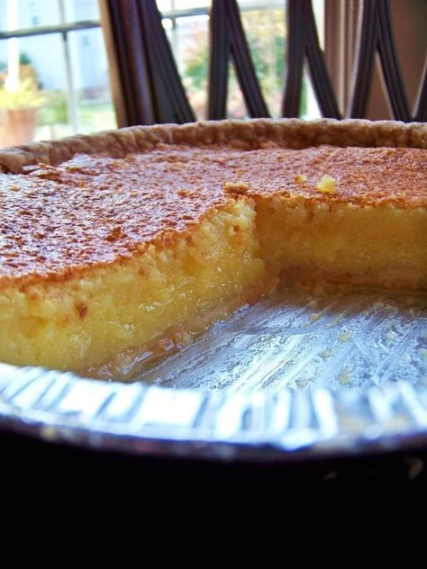 Buttermilk Pie Recipe Pioneer Woman, Buttermilk Pie Recipe, Caramel Cake Recipe, Homemade Pie Crust Recipe, Buttermilk Pie, How To Make Buttermilk, Gluten Free Crust, Southern Desserts, Easy Pie Recipes