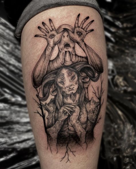 Mad Ink (@maddiclark.ink) • Instagram photos and videos Pan's Labyrinth Tattoos, Pans Labyrinth Tattoo Ideas, Pan's Labyrinth Tattoo, Universal Monsters Tattoo, Tattoo Movie, Pale Man, Labyrinth Tattoo, Labyrinth Art, Monster Tattoo