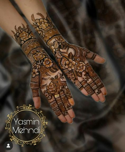 Yasmin Mehndi, Mehndi Art Designs Front, Pakistani Mehndi Design, Mehndi Design Pakistani, Rose Mehndi Design, Tikki Mehndi, Beautiful Simple Mehndi Design, Beautiful Mehndi Designs, Latest Arabic Mehndi Designs