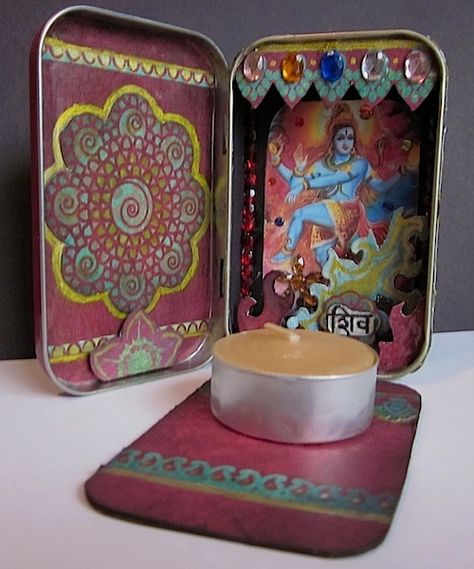 Shiva Shrine, open by Dianne Sylvan, via Flickr (sold) Tin Lids Diy Ideas, Tiny Diorama, Tin Shrine, Mini Shrine, Meditation Alter, Portable Altar, Sacred Space Altar, Shrines Box, Personal Altar