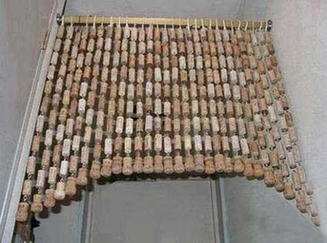 20 Creative Ideas for Interior Decorating with Wine Bottle Corks Wine Corker, Diy Cork, Wine Cork Projects, Recycled Wine Corks, Wine Cork Art, Cork Projects, Curtains Ideas, Wine Bottle Corks, Decorative Curtains