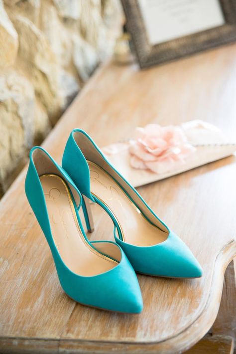 Jessica Simpson teal heels Turquoise Shoes Outfit, Teal Wedding Shoes, Turquoise High Heels, Tiffany Blue Heels, Turquoise Heels, Turquoise Shoes, Teal Heels, Teal Shoes, Red Wedding Shoes