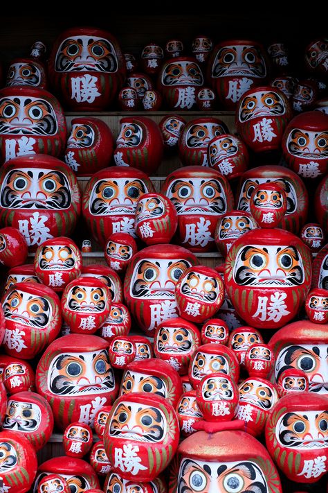 Daruma Doll, Creative Design Studio, Creative Design Agency, Japanese Market, Japan Culture, Japanese Dolls, Kyoto Japan, Lucky Cat, Hidden Treasures