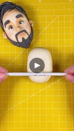 Fondant People Tutorial, Fondant Man, Fondant Face Tutorial, Fondant People, Art Doll Tutorial, Face Tutorial, Batman Cake, Fondant Cake Toppers, Make Tutorial