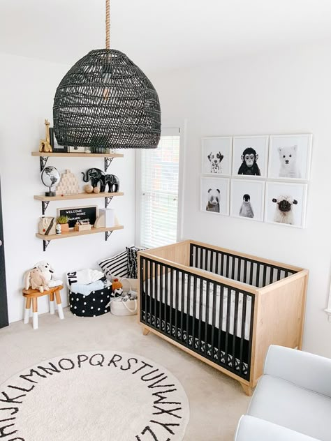 Baby Room Closet, Baby Nursery Inspiration, Baby Room Neutral, Baby Nursery Neutral, Baby Boy Room Decor, Nursery Room Design, Baby Room Inspiration, Baby Boy Room Nursery, Nursery Room Inspiration