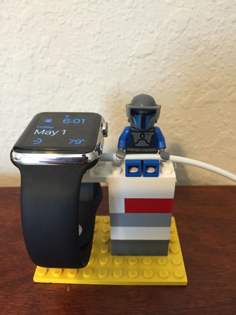 Lego Watch, Diy Apple, Diy Lego, Apple Watch Charging Stand, Apple Watch Stand, Lego Display, Lego Diy, Lego Activities, Lego Craft