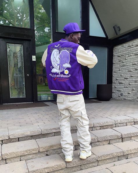 Purple Cargo Pants Outfit Men, Purple Men Outfit, Purple Mens Outfits, Purple Cargo Pants Outfit, Purple Outfits Men, Swag Outfits Men Streetwear, Purple Cargo Pants, Y2k Streetwear Aesthetic, Cargo Pants Outfit Men