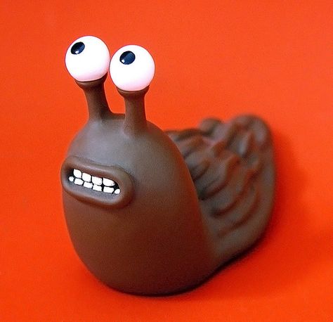 creature comforts figurine: nigel the slug (date unknown) | by j_pidgeon Polymer Clay Slug, Nick Park, Funky Mirrors, Clay Animation, Clay Monsters, Resin Figurines, Chicken Run, Shaun The Sheep, Polymer Clay Figures