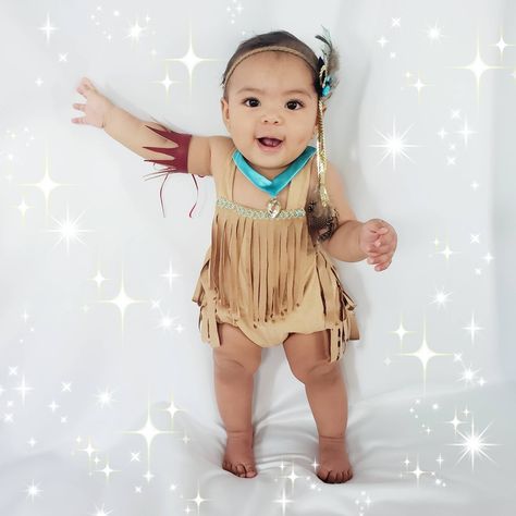 Pocahontas Nursery, Pocahontas Family Costume, Pocahontas Halloween Costume Family, Pochantas Toddler Costume, Pocahontas Dress Up, Pocahontas Disney, Disney Princess Babies, Pageant Outfits, Baby Costumes Girl