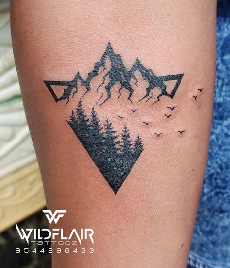 Moutain Tattoos, Photography Tattoos, Nature Tattoo Ideas, Travel Tattoo Ideas, 2024 Tattoo, Chakra Tattoo, Simple Tattoos For Guys, Health Tattoo, Ear Tattoo Ideas