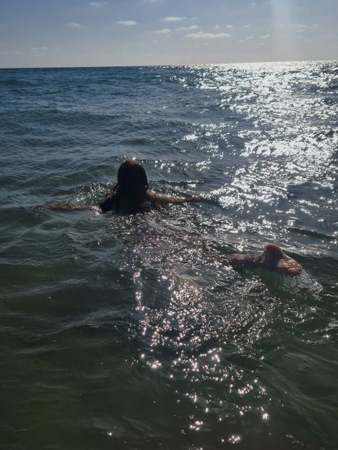 Swim Beach Aesthetic, Diamondcore Aesthetic, Aesthetic Swimming Pictures, Sea Swimming Aesthetic, Beach Photo Aesthetic, Personal Collage, Romanticise Life, Arrow Tattoos For Women, Malibu Rising