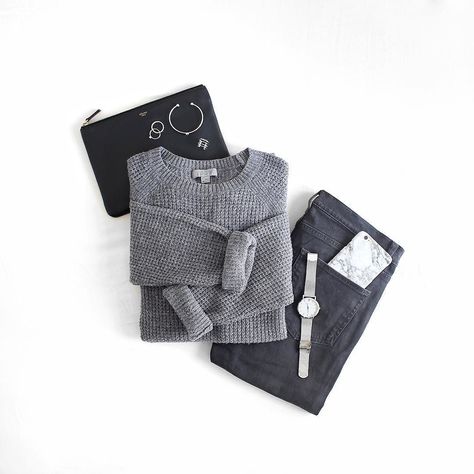 Knitwear Flatlay, Pleasing Photos, White Feed, Minimalist Shoes, Flatlay Styling, Flat Lays, Flat Lay Photography, Clothing Photography, Aesthetically Pleasing