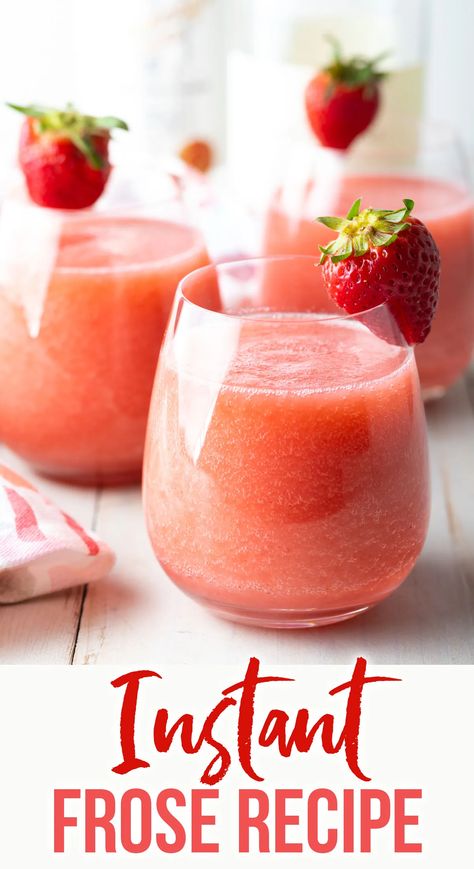 Rose Wine Recipes, Froze Recipe, Frose Recipe, Wine Slushie Recipe, Frosé Recipe, Vodka Slush, Slushy Drinks, Rose Drink, Frozen Rose