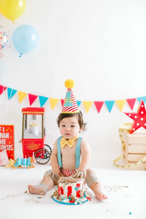 Carnival Themed Cakes, Carnival Birthday Theme, Circus 1st Birthdays, First Birthday Photography, Carnival Birthday Party Theme, First Birthday Cake Smash, 1st Birthday Photoshoot, First Birthday Pictures, Smash Cake Boy