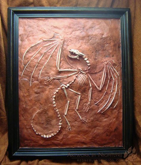 http://propnomicon.blogspot.com/ Steampunk Classroom, Dragon Fossil, Dragon Skeleton, Fossil Art, Larp Props, Skull Reference, Tiny Dragon, Glue Art, Stone Wall Art