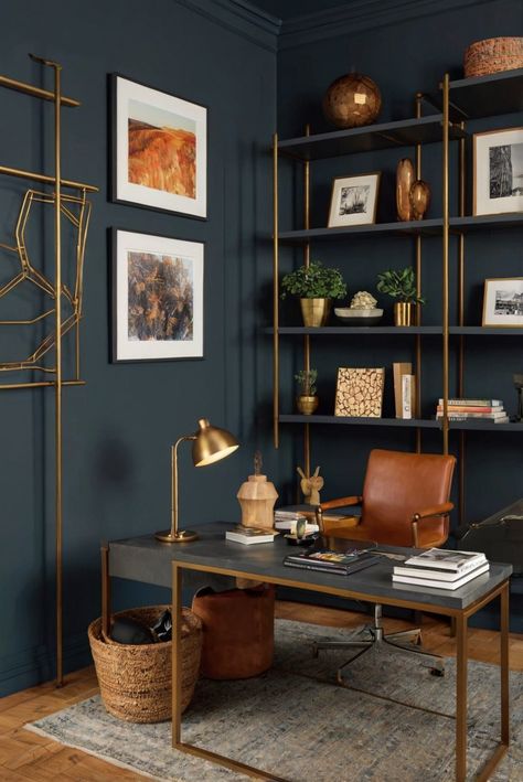 colorful home decor, home office organization, desk organization, office decor Dark Teal Office, Dark Green Office Ideas, Snug Office, Man Office Decor, Dark Blue Office, Japandi Office, Dark Green Office, Office Feature Wall, School Office Decor