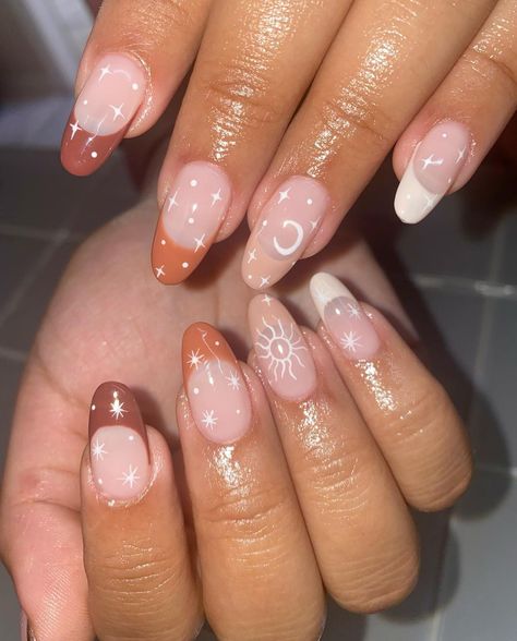 Fall Simple Nail Ideas, Normal Nails, Sun Nails, March Nails, Purple Nail Art, Moon Nails, Sun Moon Stars, Get Nails, Dipped Nails