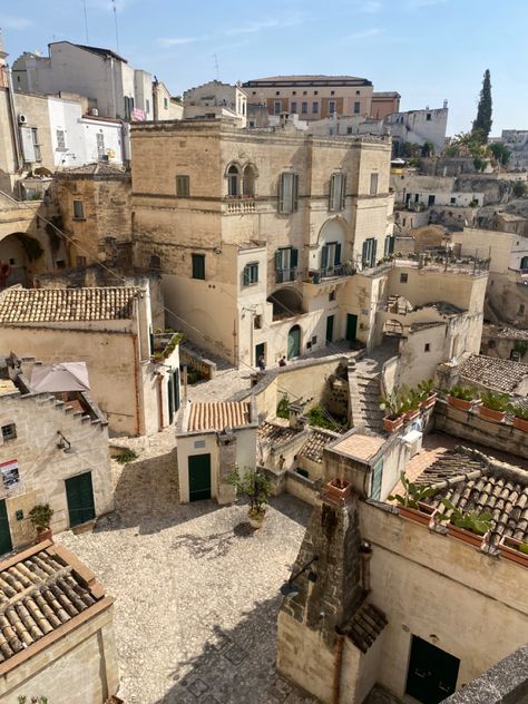 #matera #italy #aesthetic #summer #pin Italy Aesthetic Summer, 2023 Board, Matera Italy, Euro Summer, Italy Aesthetic, Aesthetic Summer, Modernism, Travel Bucket List, Travel Bucket