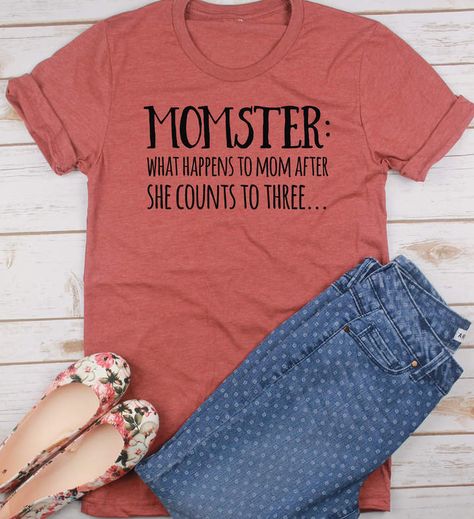 Etsy Momster Shirt // Mom Shirt // Gift for Mom // Funny Mom Shirt #etsy #affiliate #shirts #funnyshirt #hilarious #womenswear #sporty Looks Jeans, Vinyl Shirts, Funny Mom Shirts, Funny Mom, Mom Tees, Diy Shirt, Mom Outfits, Fit Mom, Mom Humor