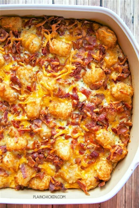 The 11 Best Breakfast Casserole Recipes | The Eleven Best Homecooked Recipes, Tot Breakfast Casserole, Cheesy Breakfast, Cracked Out, Menu Sarapan Sehat, Tater Tot Breakfast Casserole, Breakfast Sides Dishes, Dinner Casserole Recipes, Best Breakfast Casserole