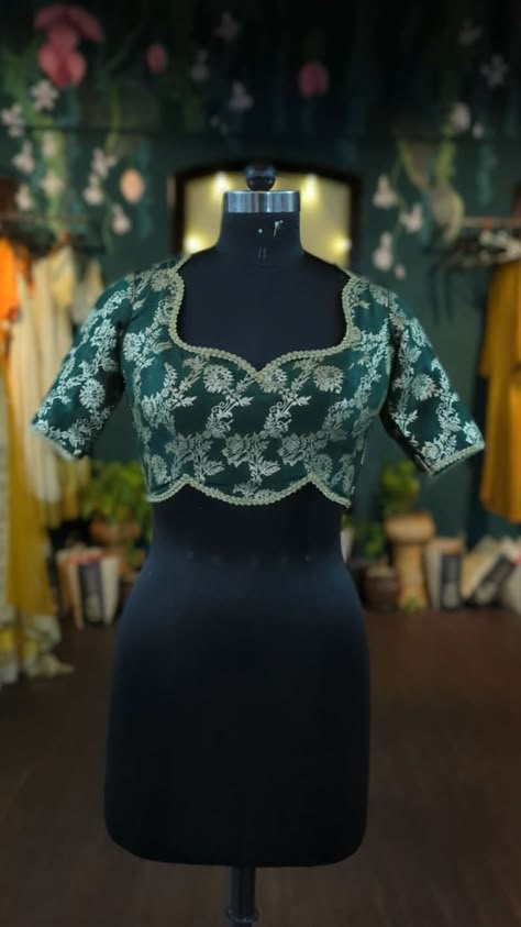 Buy Bottle Green Brocade Brocade Silk Blouse Online in India - Etsy Daily Ware Blouse Designs, Blouse Design For Ladies, Stylish Blouse Design Back Side, Blouse Gala Design Back, Blouse Latest Models, Brocade Blouse Designs Latest, New Blouse Designs Fashion 2024, Blouse Models Latest, Blouse Latest Designs