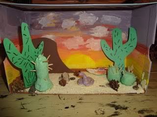 In some of our NaturExplorers units we suggest the completion of a diorama to go along with a research project. Dioramas are such a fun and creative way to model entire habitats or ecosystems. Even… Ecosystems Diorama, Ecosystem Project, Desert Diorama, Biomes Project, Diorama Kids, Ecosystems Projects, Desert Biome, Habitats Projects, Desert Ecosystem