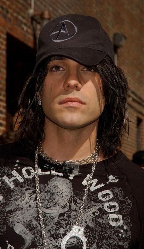 Criss Angel Wallpaper, Chris Angel Mindfreak, Chris Angel, Criss Angel Mindfreak, Criss Angel, Angel Photography, Angel Wallpaper, Old Photography, How To Express Feelings