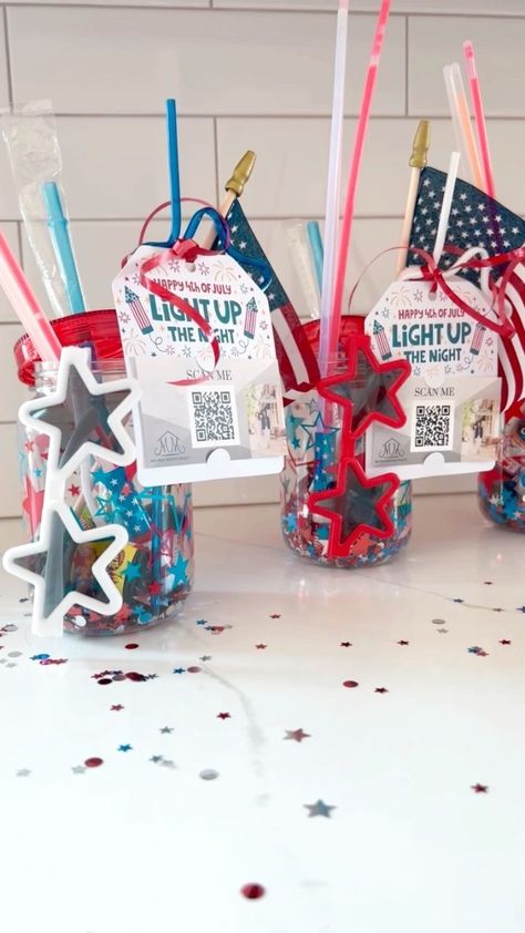 sellingthesuburbs on Instagram: July 4th Realtor Pop-by gifts! Guilty of marketing for every Holiday over here! We love doing pop~by gifts and give them out monthly.… 4th Of July Employee Appreciation Gifts, July 4th Real Estate Marketing, Fourth Of July Pop Bys, July Pop Bys Real Estate, 4th Of July Gift Ideas, 4th Of July Pop Bys, 4th Of July Pop Bys For Realtors, 4th Of July Real Estate Marketing Ideas, 4th Of July Marketing Ideas