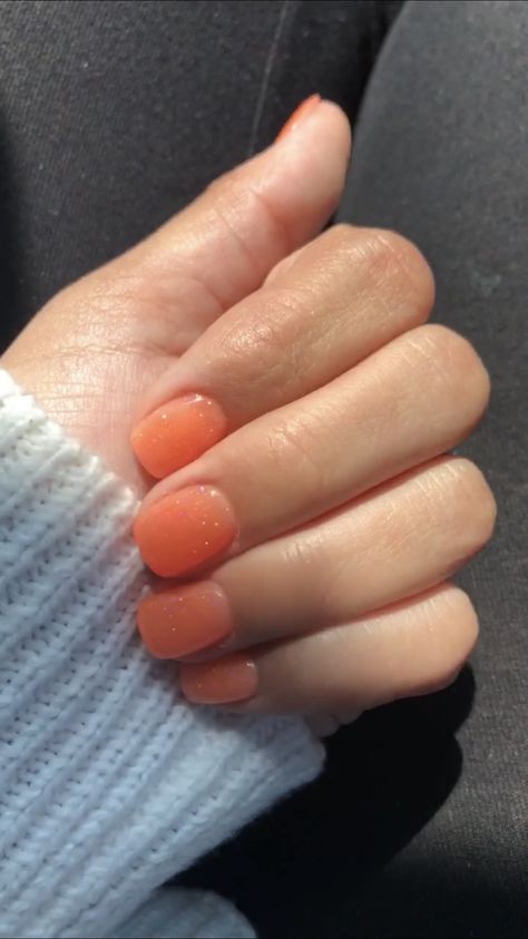 Summer Dip Nail Colors 2020, October Nails Dip Powder, Orange Dip Powder Nails, Short Sns Nails, Short Dip Powder Nails, Pink Dip Powder Nails, Nail Colors 2020, Mom Nails, Summer Dip