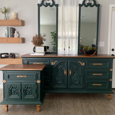 This grand 1968 Thomasville set is crafted from high quality solid wood painted in a rich dark green is a true showstopper. Timeless, sturdy, and beautifully refinished, this set is the perfect addition to any bedroom combining elegance and practicality in one stunning package. AVAILABLE FOR PURCHASE. 💚 Message me for more details. #furnituredesign #furnituremakeover #furnitureflip #vintagefurniture #vintagefurnituremakeover #vintagefurnitureforsale Deep Green Furniture Paint, Dark Painted Dresser, Black And Green Dresser, Gentlemans Dresser, Forest Green Furniture, Emerald Green Furniture, Dark Green Dresser, Dark Green Furniture, Dresser Colors