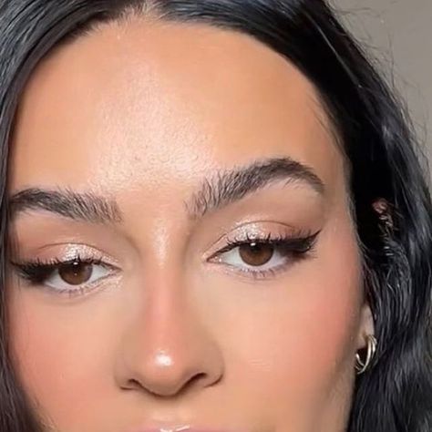 Danielle Estrada, Danielle Estrada Makeup, Danielle Makeup, Emily Didonato Wedding Makeup, Instagram Luxury, Ysl Beauty, Light Makeup, August 31, Glam Looks