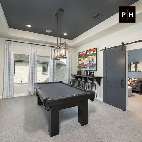 Basement Pool Table Room Ideas, Basement Pool Table Room, Coastal Basement, Game Room Idea, Basement Pool Table, Media Room Bar, Pool Room Ideas, Basement Family Rooms, Garage Game Rooms