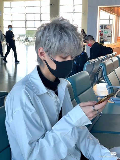 Man With Gray Hair, Gray Hair Men Dyed, Grey Dyed Hair Men, Gray Hair Color Men, Light Blue Hair Men, Grey Hair Korean, Grey Hair Color Men, Men Gray Hair, Grey Hair Boy