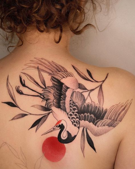 Crane And Cherry Blossom Tattoo, Womens Back Piece Tattoo, Chinese Crane Tattoo, Back Tattoo Women Japanese, Crane Back Tattoo, Asian Back Tattoo, Crane Bird Tattoo, Back Tattoos Female, Japanese Crane Tattoo