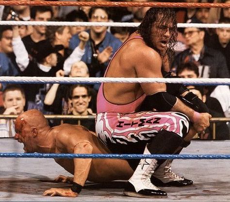 Stone Cold Steve Austin in Bret Hart's Sharpshooter - Wrestlemania ... Hart Foundation, Hitman Hart, Bret Hart, Watch Wrestling, Stone Cold Steve Austin, Wrestling Stars, Wwe Legends, Shawn Michaels, Wwe World