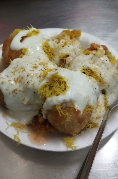 it's Dahi sev puri Dahi Puri, Sev Puri, Food Therapy, Eggs Benedict, Quick Saves