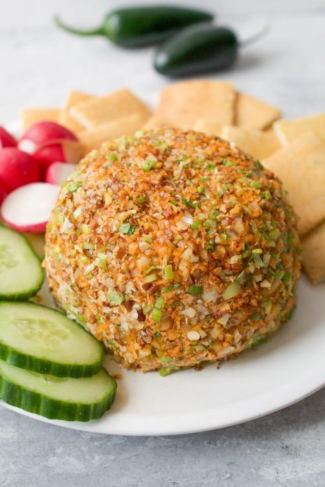 Jalapeno Popper Cheese Ball (Vegan - Paleo) - Every Last Bite Vegan Jalapeno Popper Dip, Popper Cheese Ball, Vegan Cheese Ball, Cream Cheese Jalapeno Poppers, Vegan Jalapeno Poppers, Easy Make Ahead Appetizers, Truffle Cheese, Cream Cheese Ball, Vegan Truffles